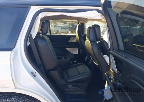 2024 Lincoln Aviator Reserve z USA, uszkodzony, nr VIN 5LM5J7XCXRGL05952